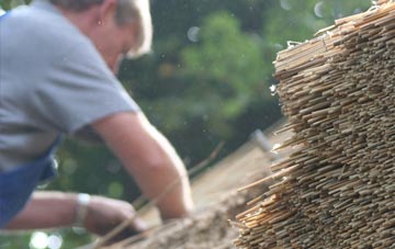 professional Blythe thatchers